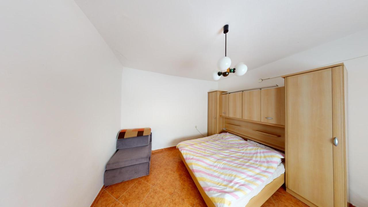 Jaska & Jelica House Apartments Metajna Buitenkant foto